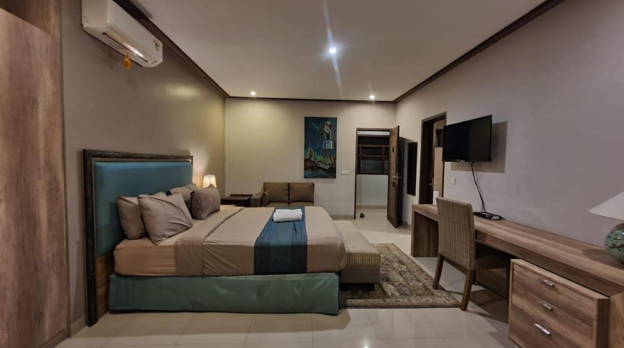 Puri Sabina Bed & Breakfast Jimbaran Kültér fotó